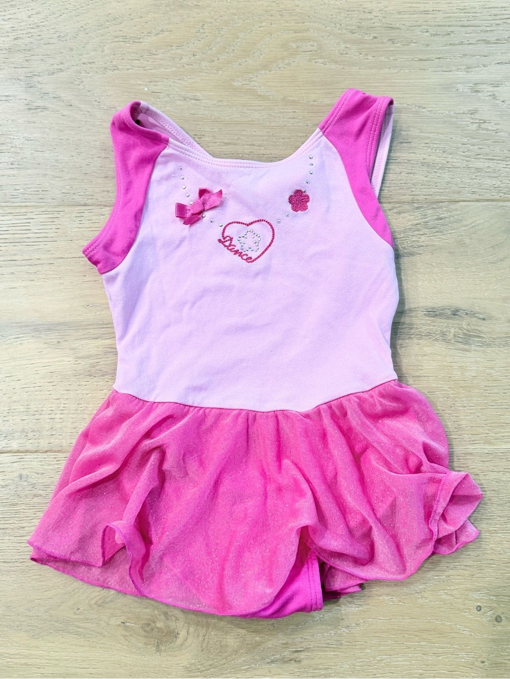 Girls bodysuit leotard suit XS 4/5 hot pink leotard bodysuit pink sparkle skirt